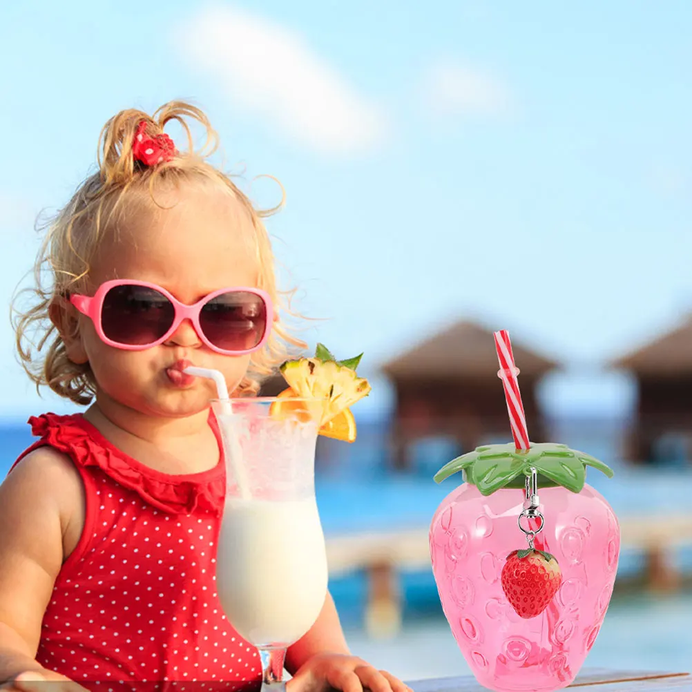 

3Sets Strawberry Drinking Cups Portable Plastic Fruit Cups with Lids Straws for Party Juice Milk Tea Beverages