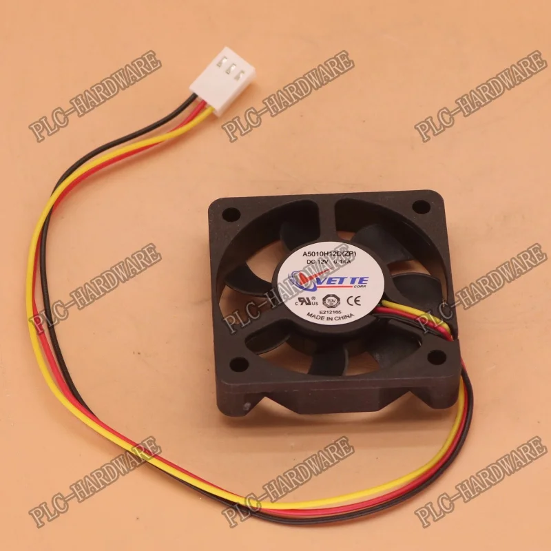 

НОВЫЙ Вентилятор охлаждения VETTE A5010H12D ZP, 3-проводной # QW