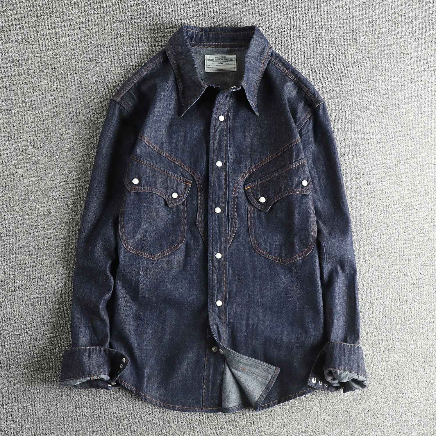 

Retro American Western Style Men's Denim Shirt Pearl Button Design Trendy Long Sleeve Cotton Jacket Outerwear Casual Wear