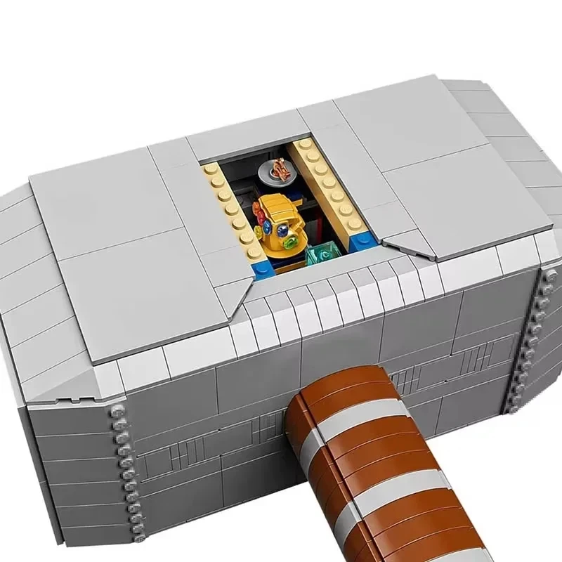 สินค้าใหม่ 979 ชิ้น ค้อนธอร์ โมเดลจากภาพยนตร์ MOC ของเล่นตัวต่อสำหรับเด็กผู้ชาย ของขวัญวันเกิด 76209