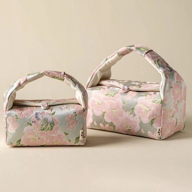 

Brocade Embroidered Peach Flower Tea Set Storage Bag Portable Travel Storage Bag Chinese Traditional Tea Cozy Drinkware Teaware