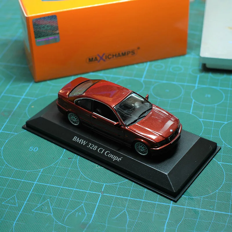 

Коллекционные украшения из сплава для модели автомобиля 1/43 Scale 328 CI COUPE 1999