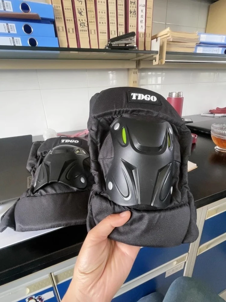 High Reflective Motorcycle Riding Knee Pads & Elbow Protectors Fluorescent Motocross Gear for Night Cycling & Impact Safety Item
