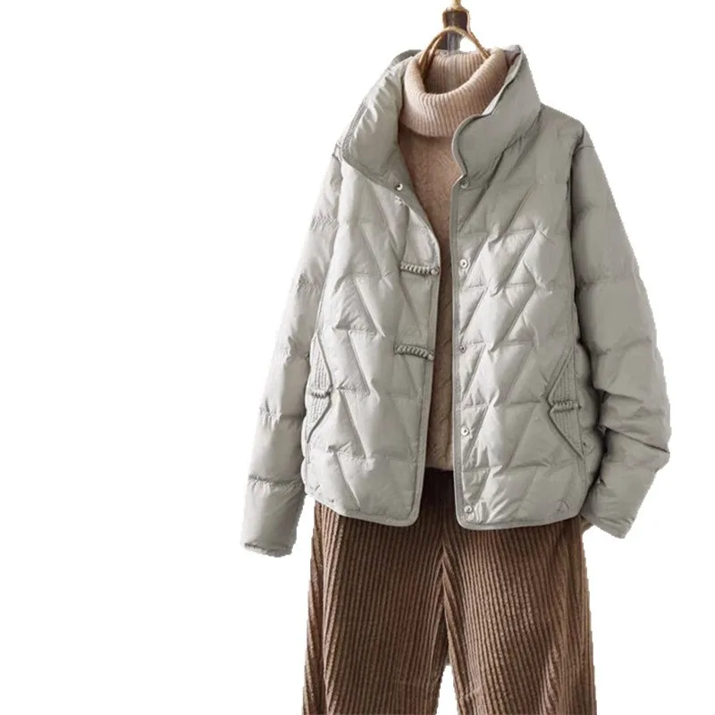 سترة شتوية قصيرة متعددة الاستخدامات للنساء 2025 سترة شتوية جديدة على الطراز الصيني سترة بينغهو ملمس راقي مقاس كبير #4