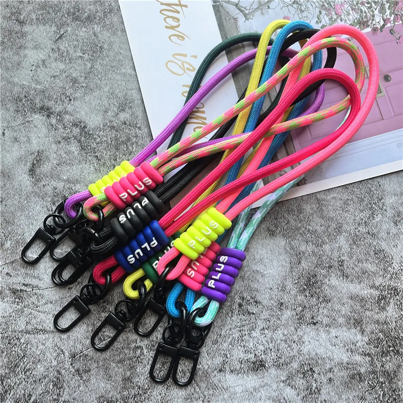 Wrist Strap Keychain Metal Key Lanyards Color Accessories for Hanging Cell Phones Hand Strap Premium Charms Telephone Chain