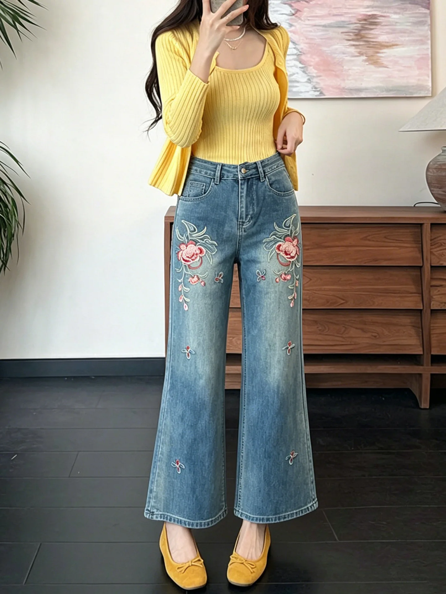 

Women's Blue Embroidered Flared Jeans 2026 New Trend Vintage High Waist Cropped Pants Versatile Fashion Casual Denim Trousers