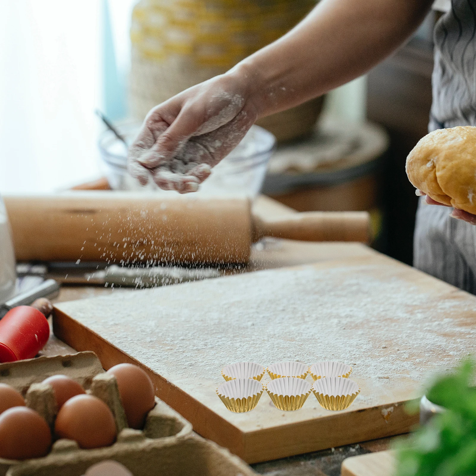 

500pcs Cupcake Liners Foil Standard Size Round Metallic Baking Cups Muffin Paper Cases Thickened Aluminum Mini Cake Tins