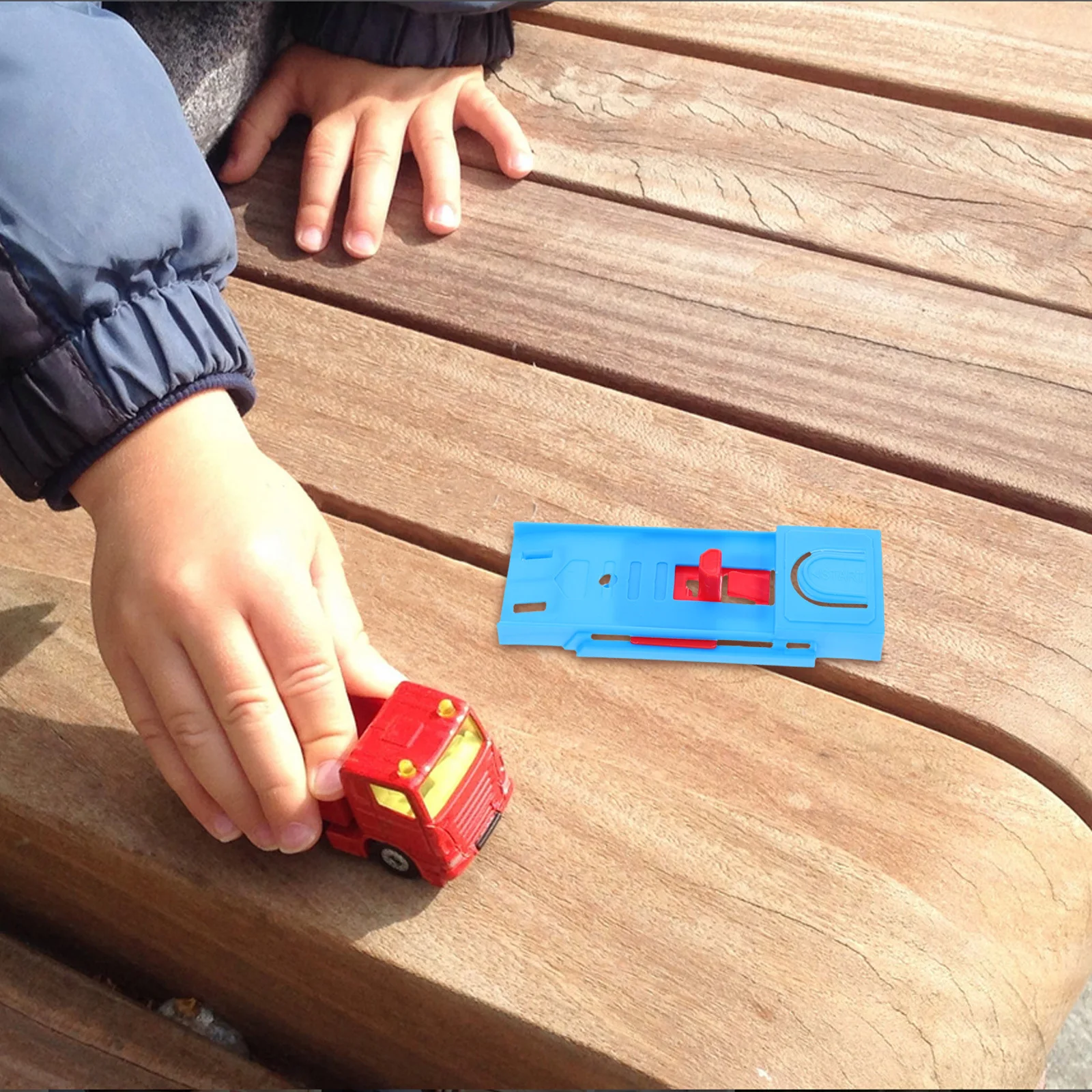 6Pcs Race Car Ejector Launcher Kids Portable Plastic Car Racing Game Accessory Fun Exciting Race Track Part Kids Toys