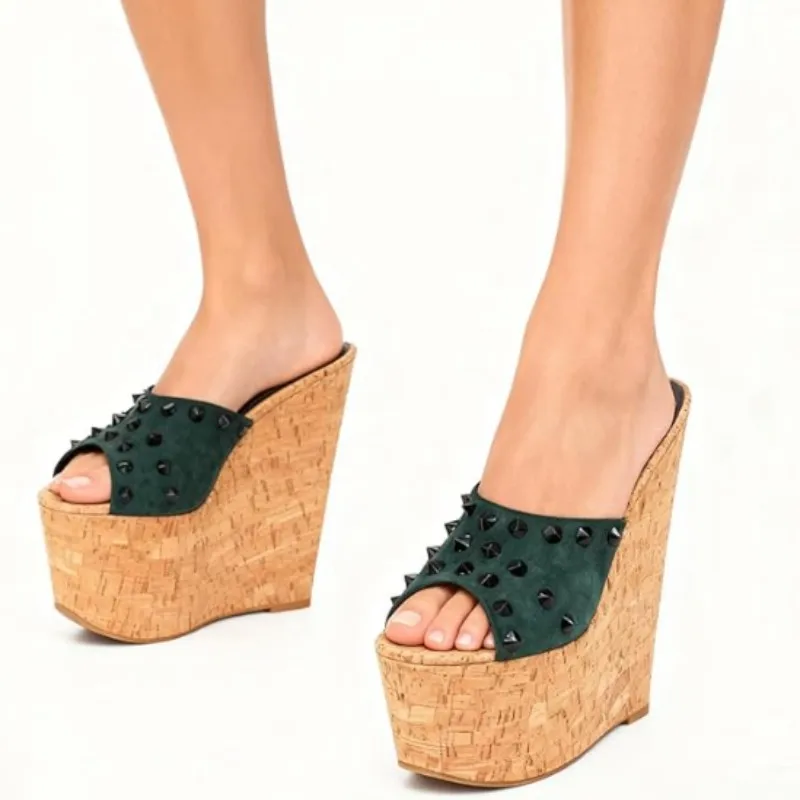 

DIZHUANG Fashionable women's high-heeled slippers. Approximately 25 cm heel height. Wedges platform slippers. Summer shoes.