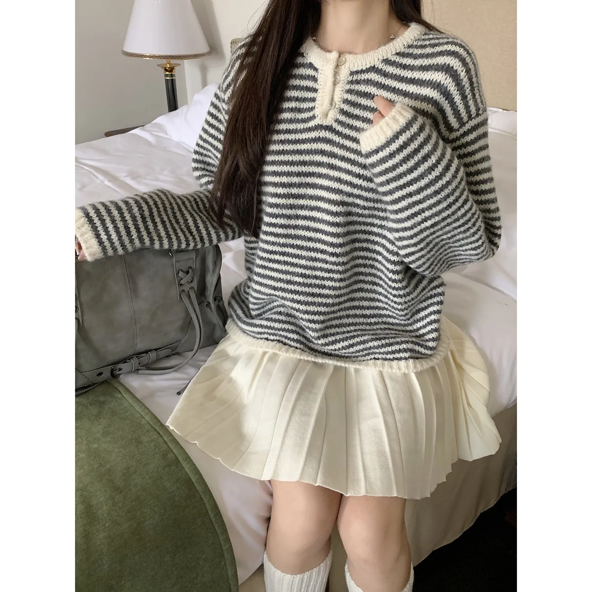 Women's Autumn Winter Thiened Casual round Ne Sweater Knitted Inner Wear Stripe Pattern Versatile Comfortable Loose Fit