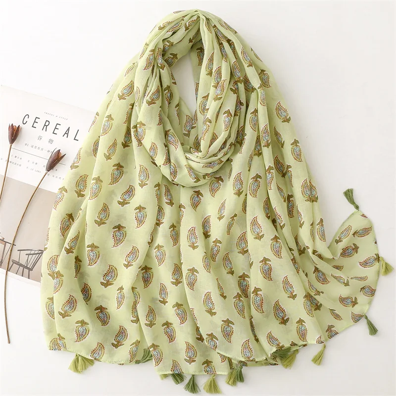 Fresh scarf accessories for women trend 2024 spring autumn Korean fashion long printed hijab summer woman shawl