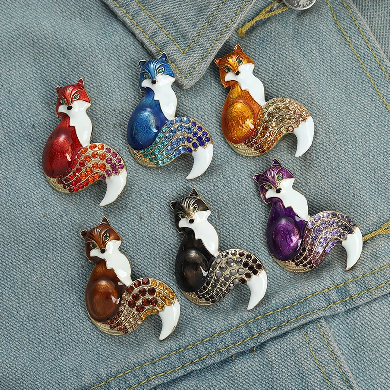 Broche de zorro de 6 colores con diamantes de imitación, ramillete de Animal, Pin de solapa, bolso de bufanda, ropa, esmalte colorido, joyería, regalo para mujeres, amigos y niños