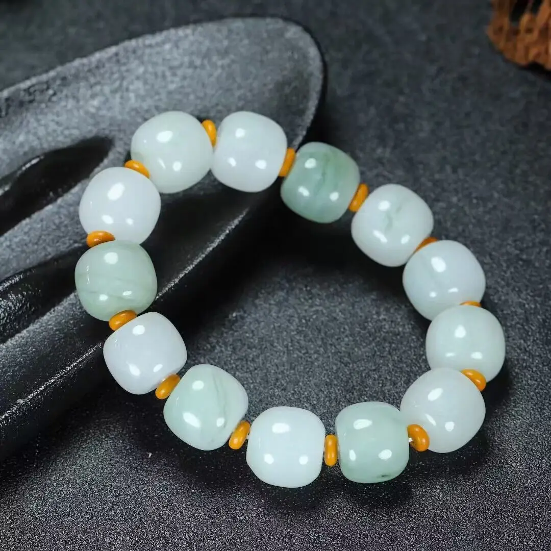 

Tianshan Cui old bead bracelet atmospheric jade men's bracelet
