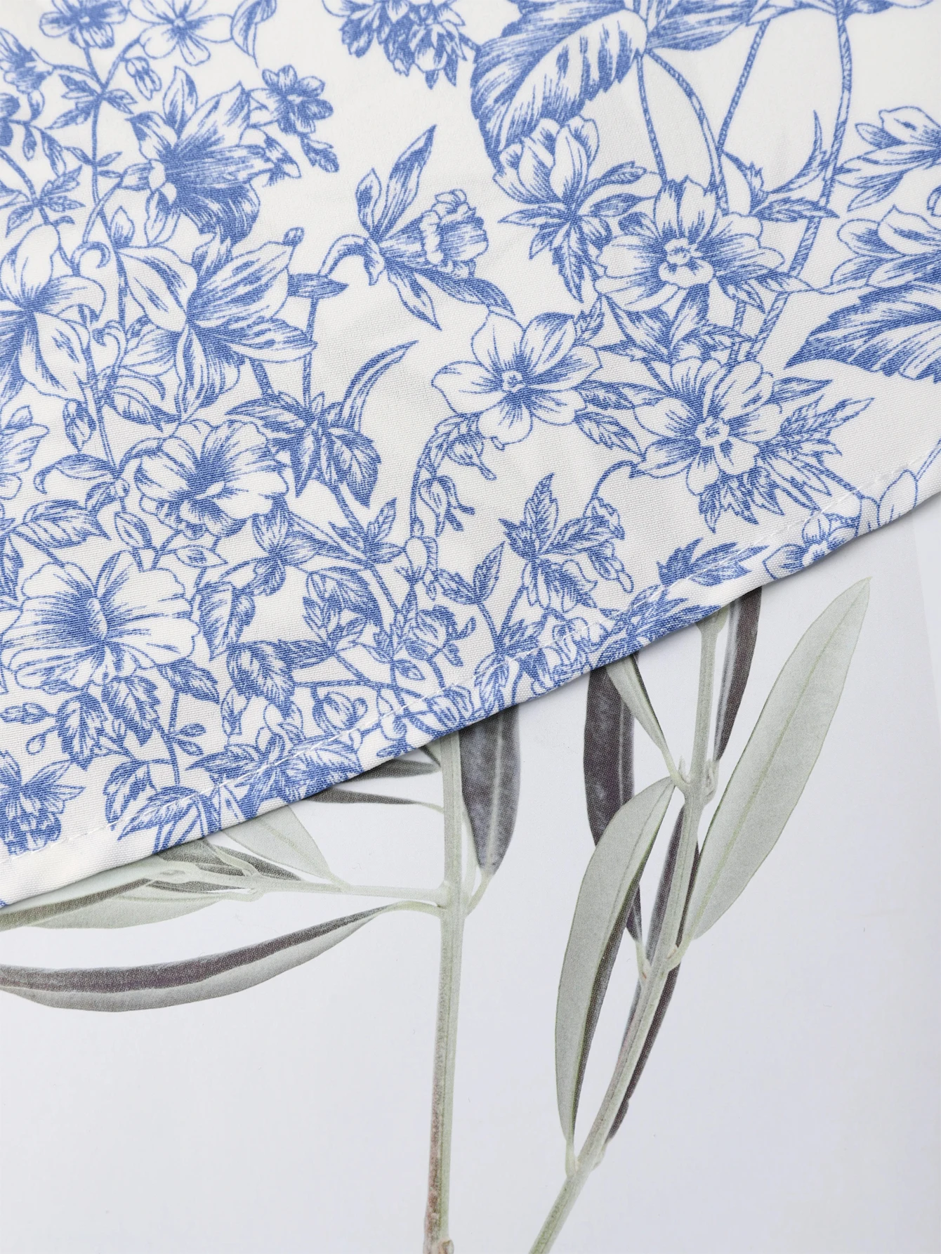 Women Summer Floral Print Sleeveless Halter Tie Backless Mini Halter Dress Cami Short Dresses Ruffle Trim Casual Dresses