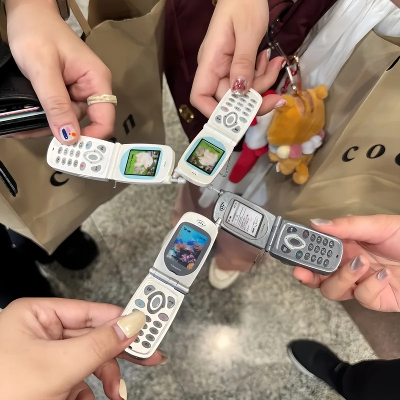 

In Stock Japan Toys Spirits Original Retro Electronics Series Mini Flip Phone Recorder Foldable Phone Model Gashapon Keychain
