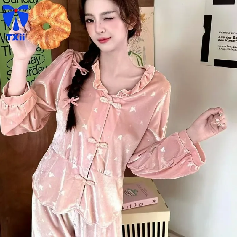 2024 New Arrival Pajamas Women's Golden Diamond Velvet Sweet Jacquard Butterfly Two-Piece Internet Celebrant Cautable Outfit