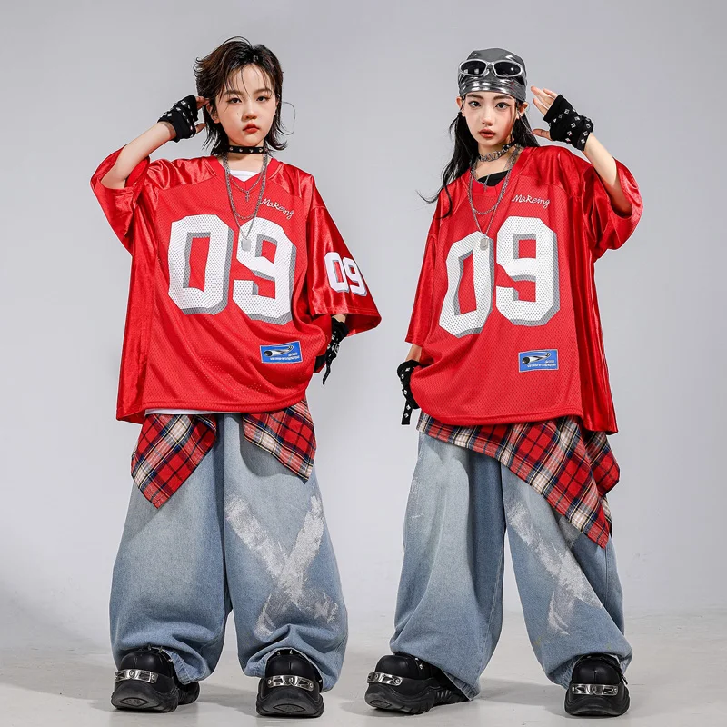 Kinder-Hip-Hop-Kleidungsset für Jungen, Street-Dance-Kostüm, Mädchen, Jazz, moderner Tanz, Anzug, Nummer 09, bedrucktes rotes T-Shirt, blaue Jeanshose