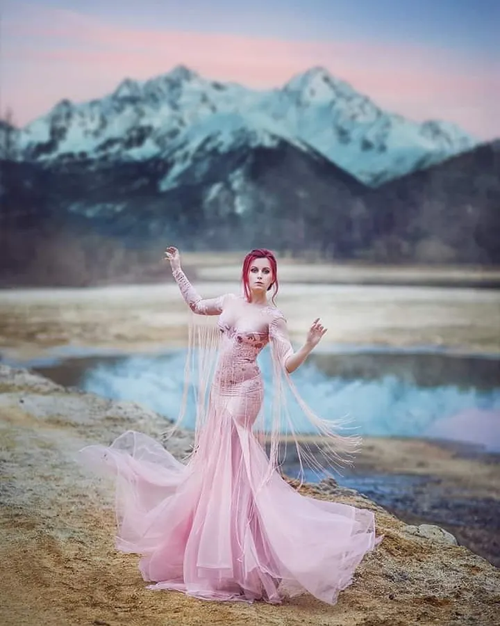 Sparkly Rhinestones Women Evening Party Costume Nightclub Party Singer Performance Stage Wear Wome Sexy Tassel Pink Long Dress