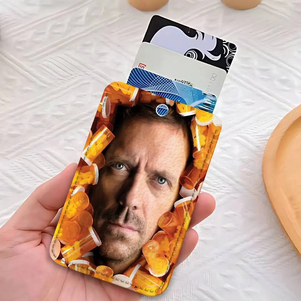 حافظة بطاقات من الجلد الصناعي الفاخر من تي في إتش-هاوزز إم دي للاستخدام اليومي مع مشبك معدني وتصميم قابل للتخصيص