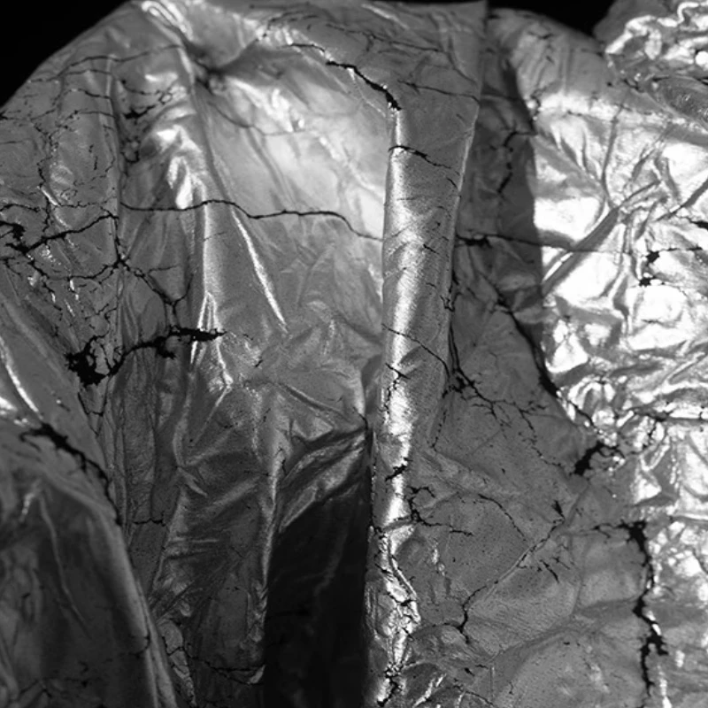 الفضة السوداء المغلفة التجعيد النسيج الصخور الملمس المتعثرة سميكة تصلب المواد التجاعيد متجعد الملابس الإبداعية مصمم #4