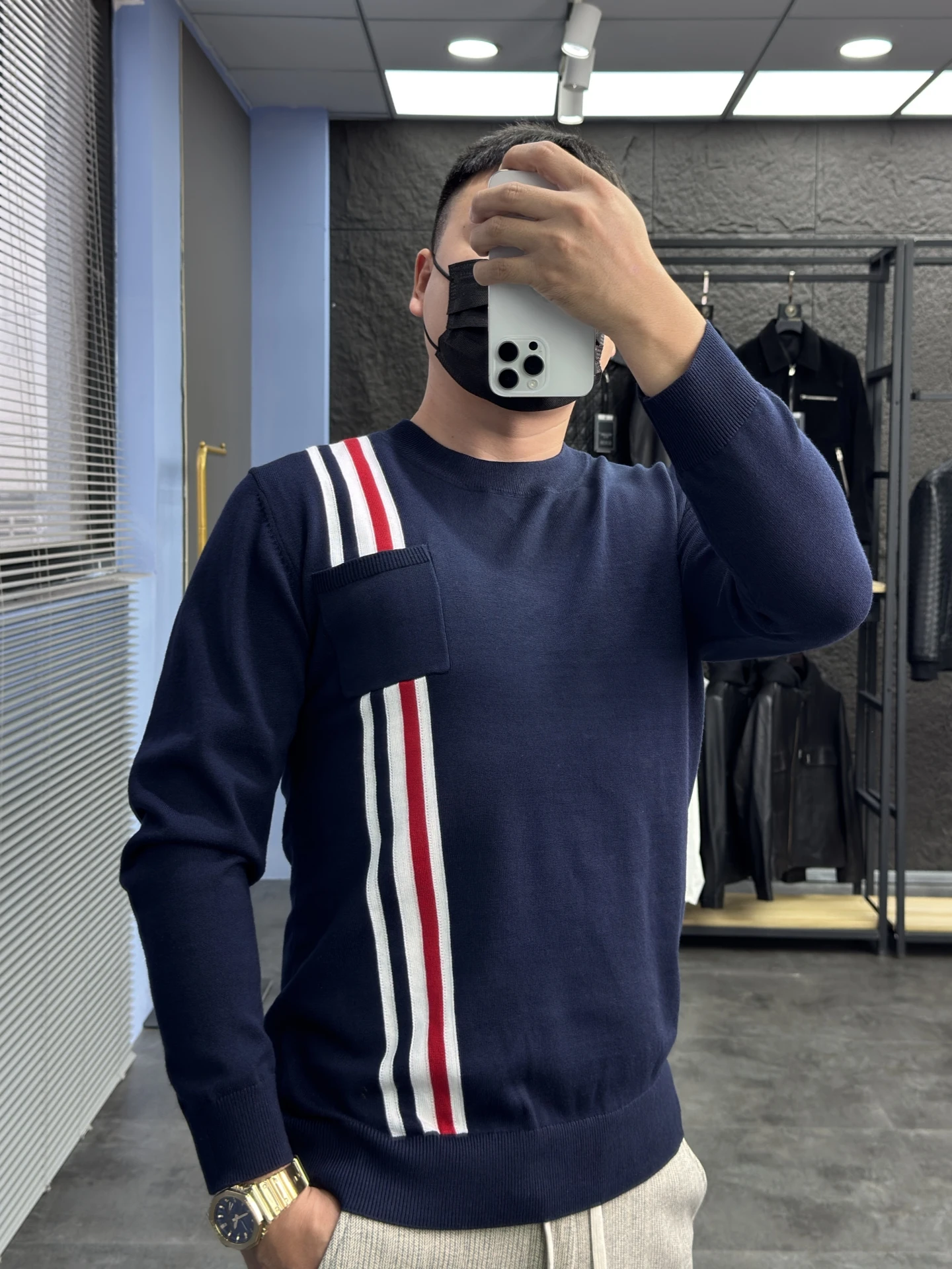 

Casual Knitted Sweater Men's round Ne Embroidered Stripe Pattern Warm Comfortable Leisure 500 Camere Autumn Winter Top