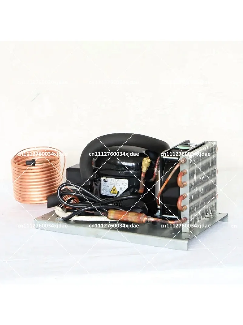 Small Water Chiller 220V R600A Circulating Cooling System Eco-Friendly Refrigeration Gas Cooler
