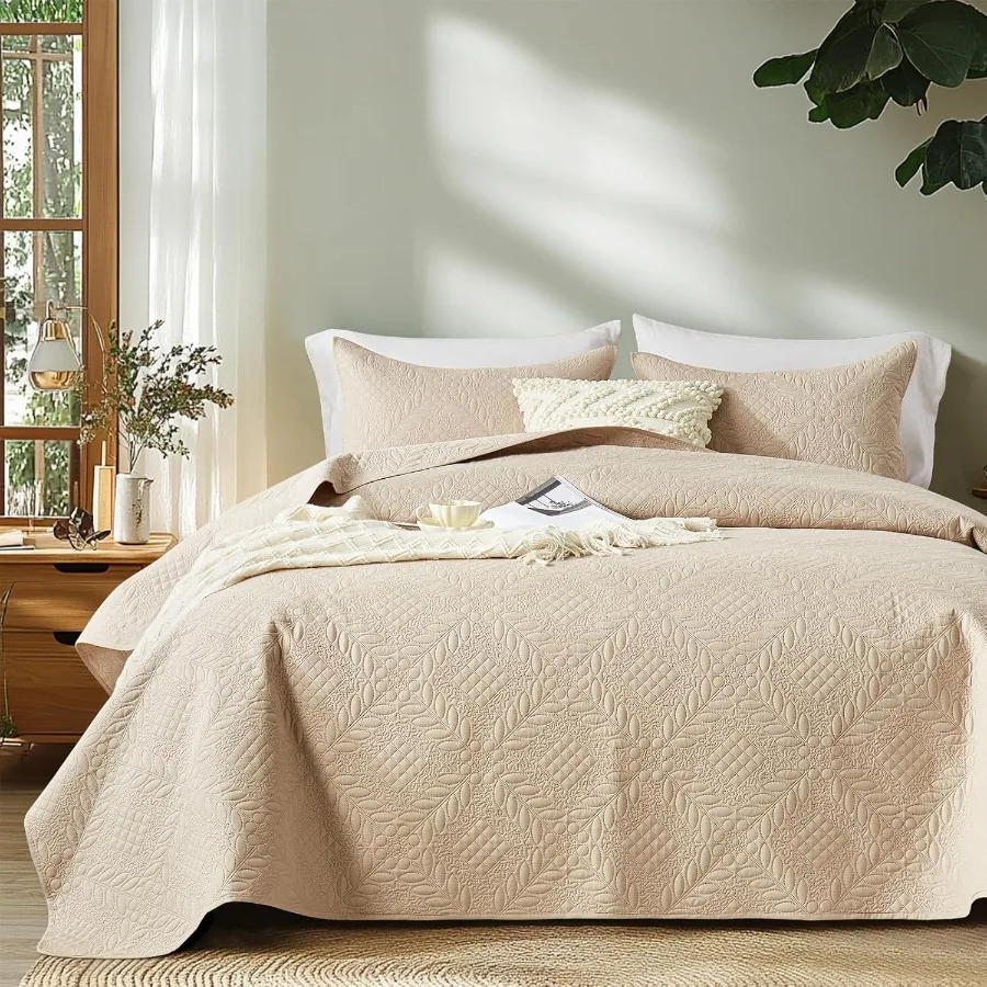 

Twin Quilt Bedding Set Beige Ultra Soft Lightweight Microfiber Bedspreads with Vintage Olive Leaf Design for AllSeason Use 2Pie