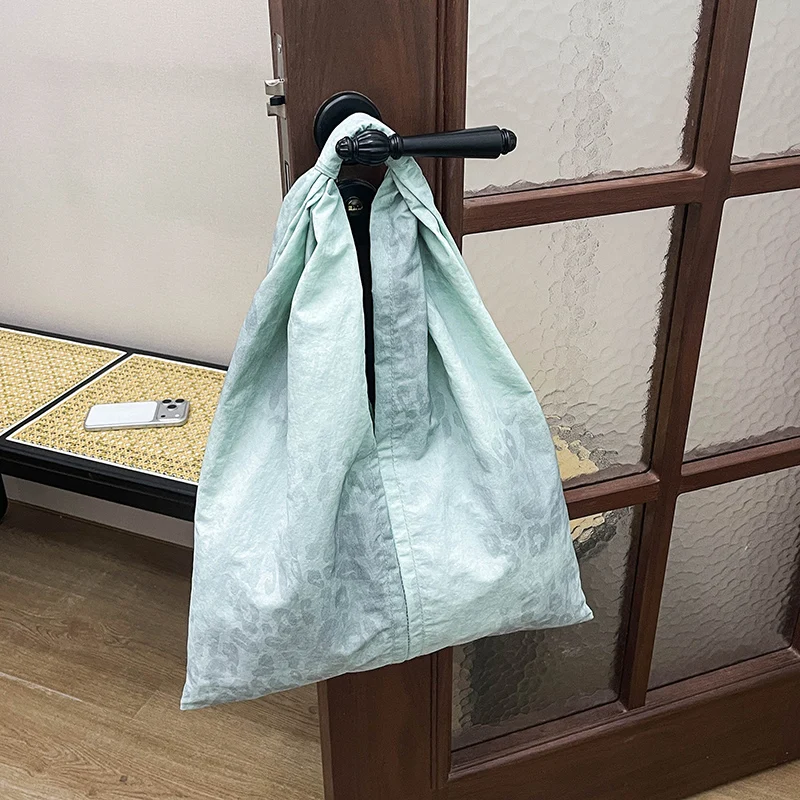 Light Green Leopard Print Large Shoulder Bag Women Casual Soft Tote Bag Aesthetic Simple Triangle Shopping Daily Canvas Bag