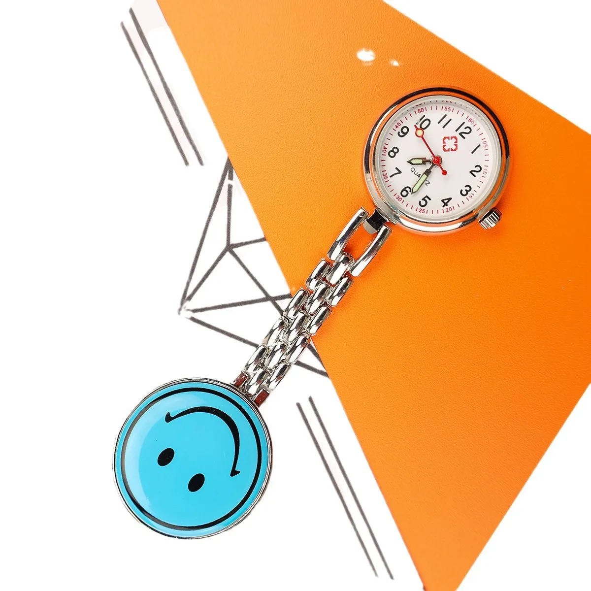 10 pz/lotto volto sorridente orologio da infermiera del fumetto classico volto sorridente orologio da tasca di tendenza della moda orologio da parete carino orologi da tasca di lusso