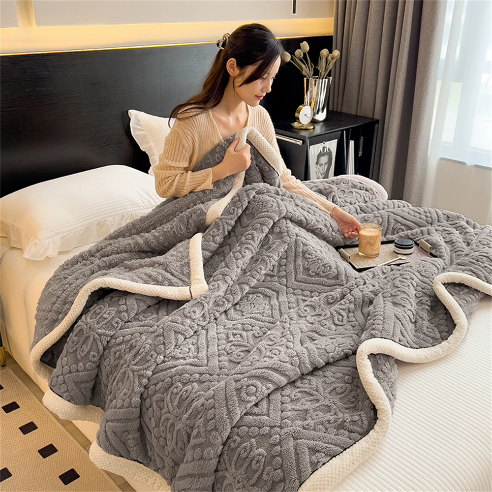 Coral Velvet Blanket Jacquard Double Sided Blanket Office Shawl Thicken Blanket Air Conditioning Nap Sofa Bedding Cover Blankets