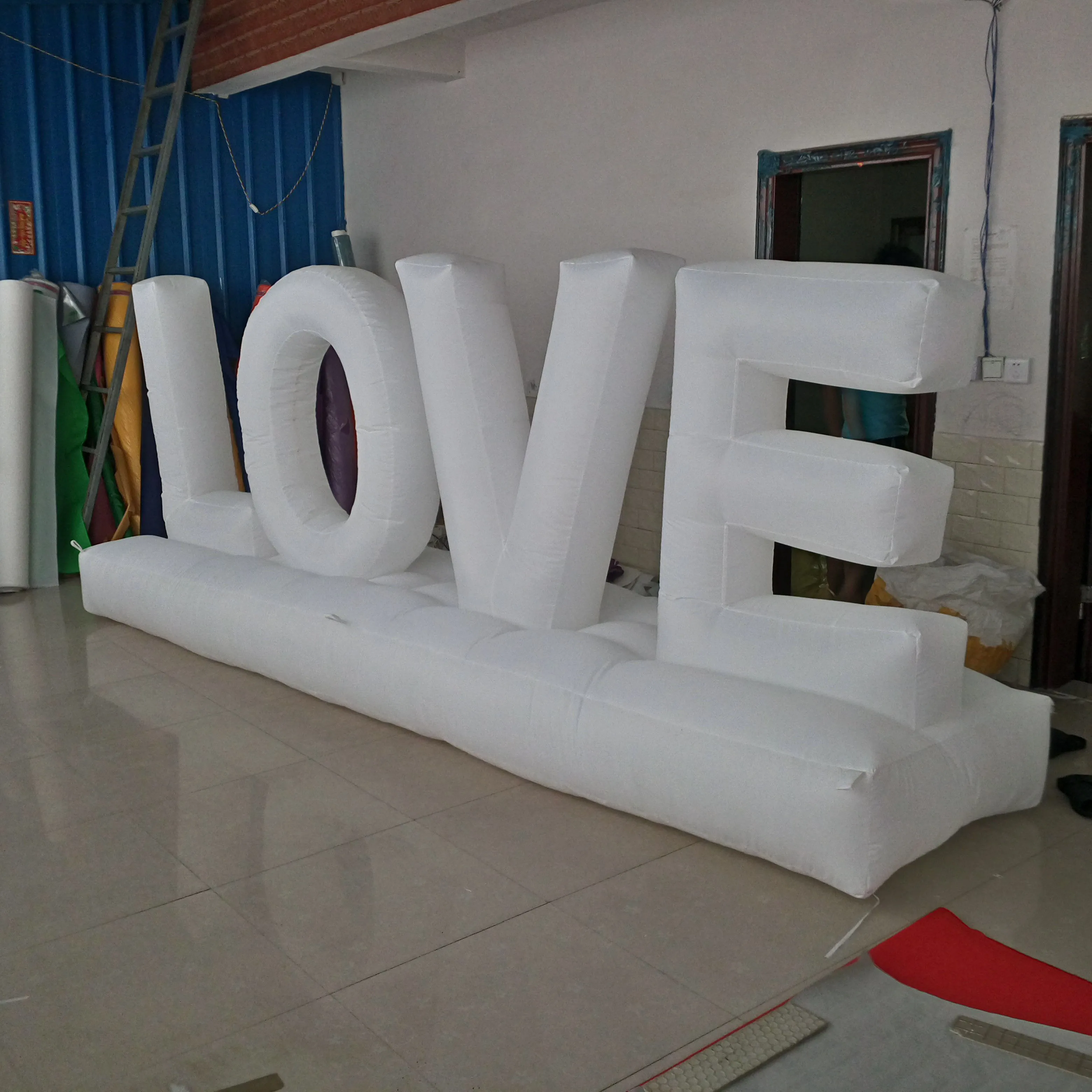 Beautiful Led Lighted Inflatable Letter Alphabet  Model with Base for Decoration Advertising