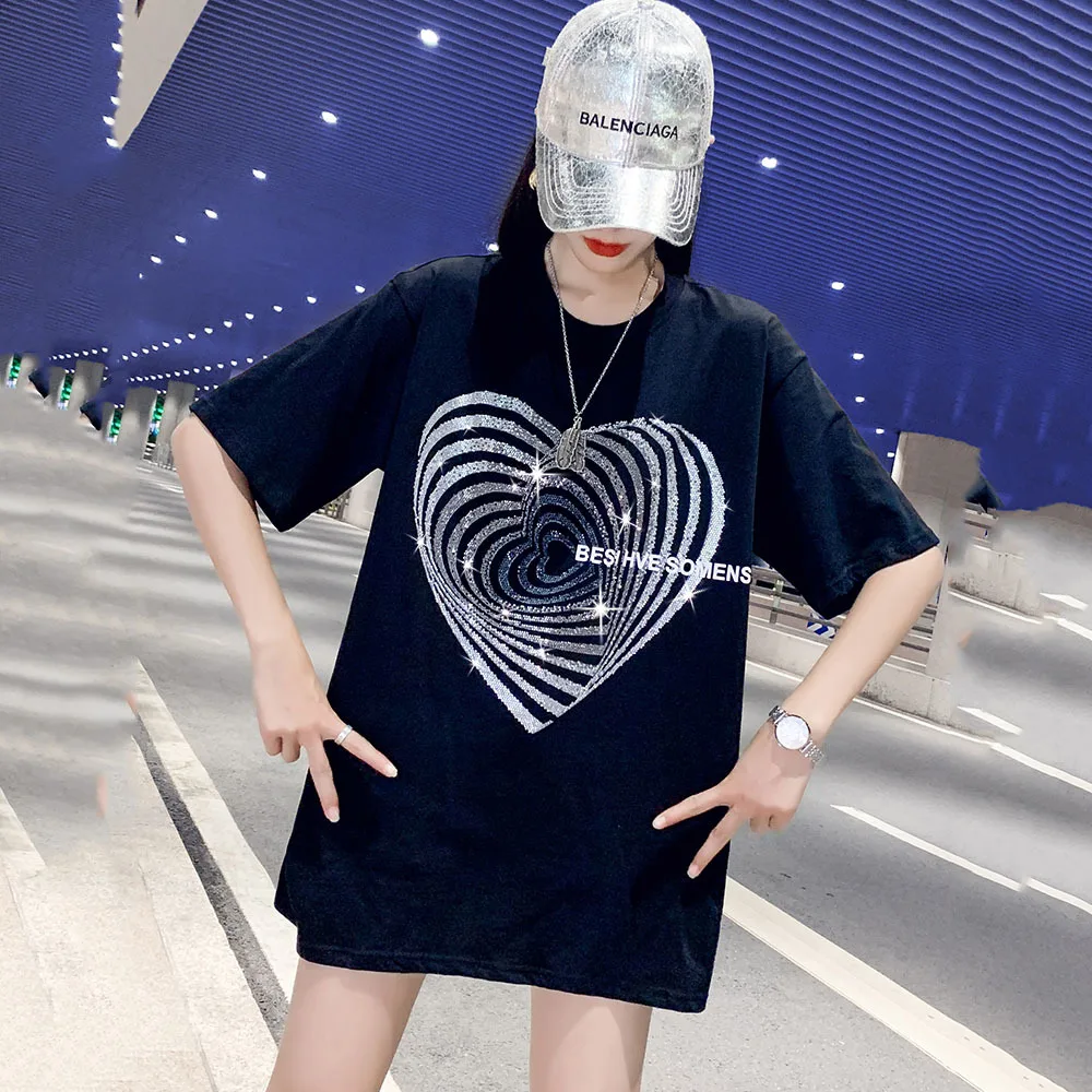 2022 Summer Fashion Streetwear Rhinestone heart pattern T-Shirt Women Casual Loose Tees Lady Tops S-4XL 40-150KG