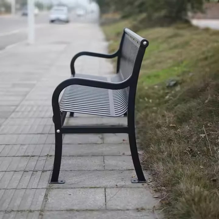 Panca Classica Tradizionale Re - Garden Bench Metal recensione e prezzo