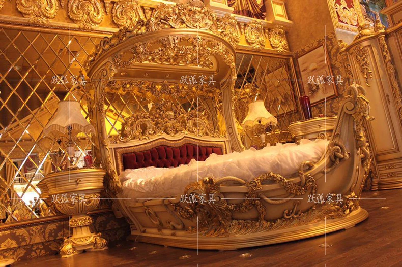 Villa high-end custom furniture European luxury solid wood carving boss ship bed French princess bed boss wedding bed