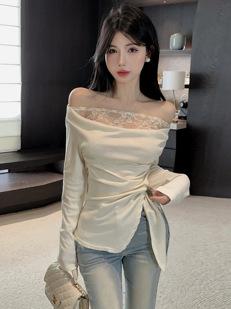 Pure Desire White Lace Shoulder Splice Fashionable Slim Fit T-Shirt with Slit And Pleats French Style Universal Fit Long Slee...