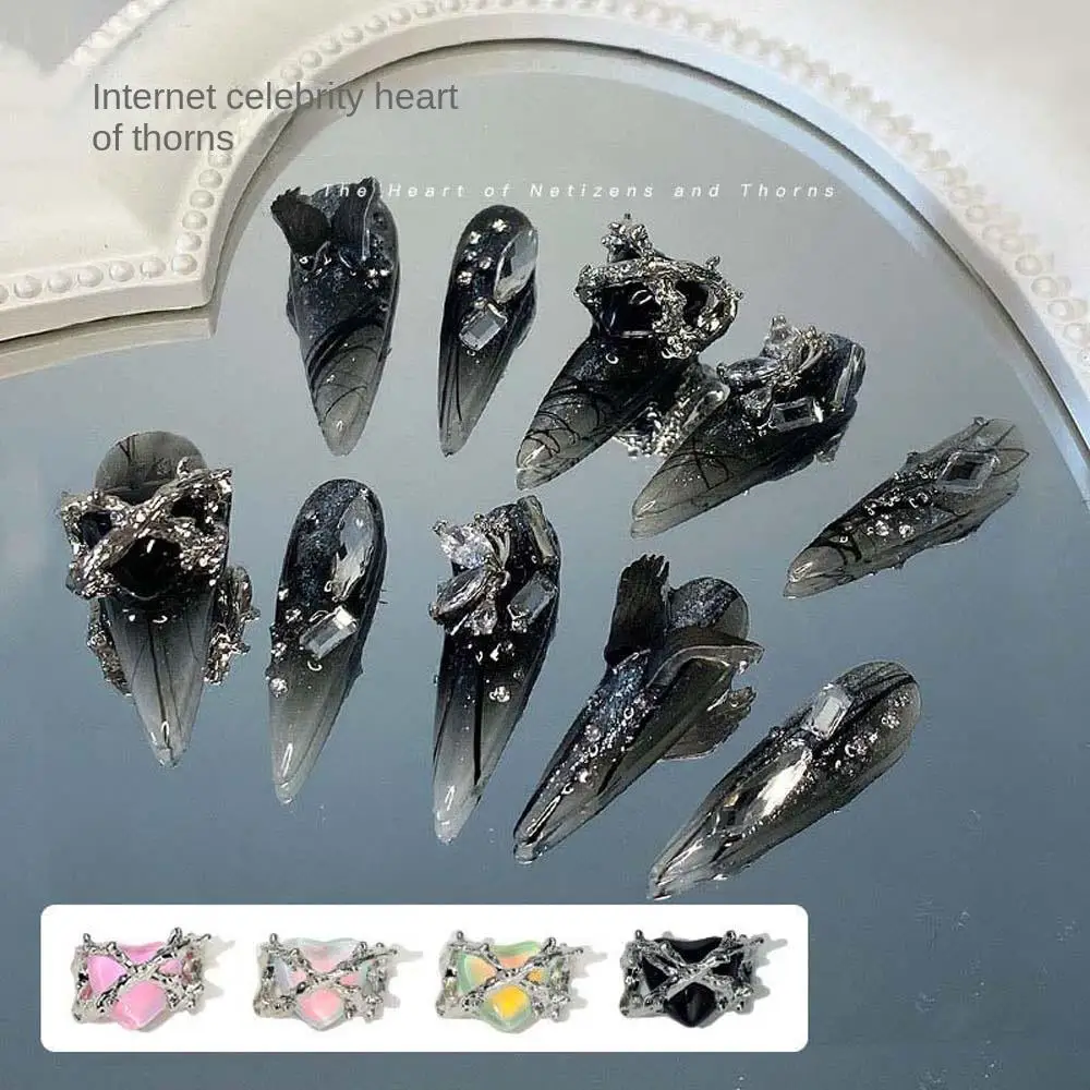 

5Pcs/set Nail Supplies Halloween Heart Nail Decorations Nail Art Charms DIY Nail Ornaments Halloween Heart Nail Accessories