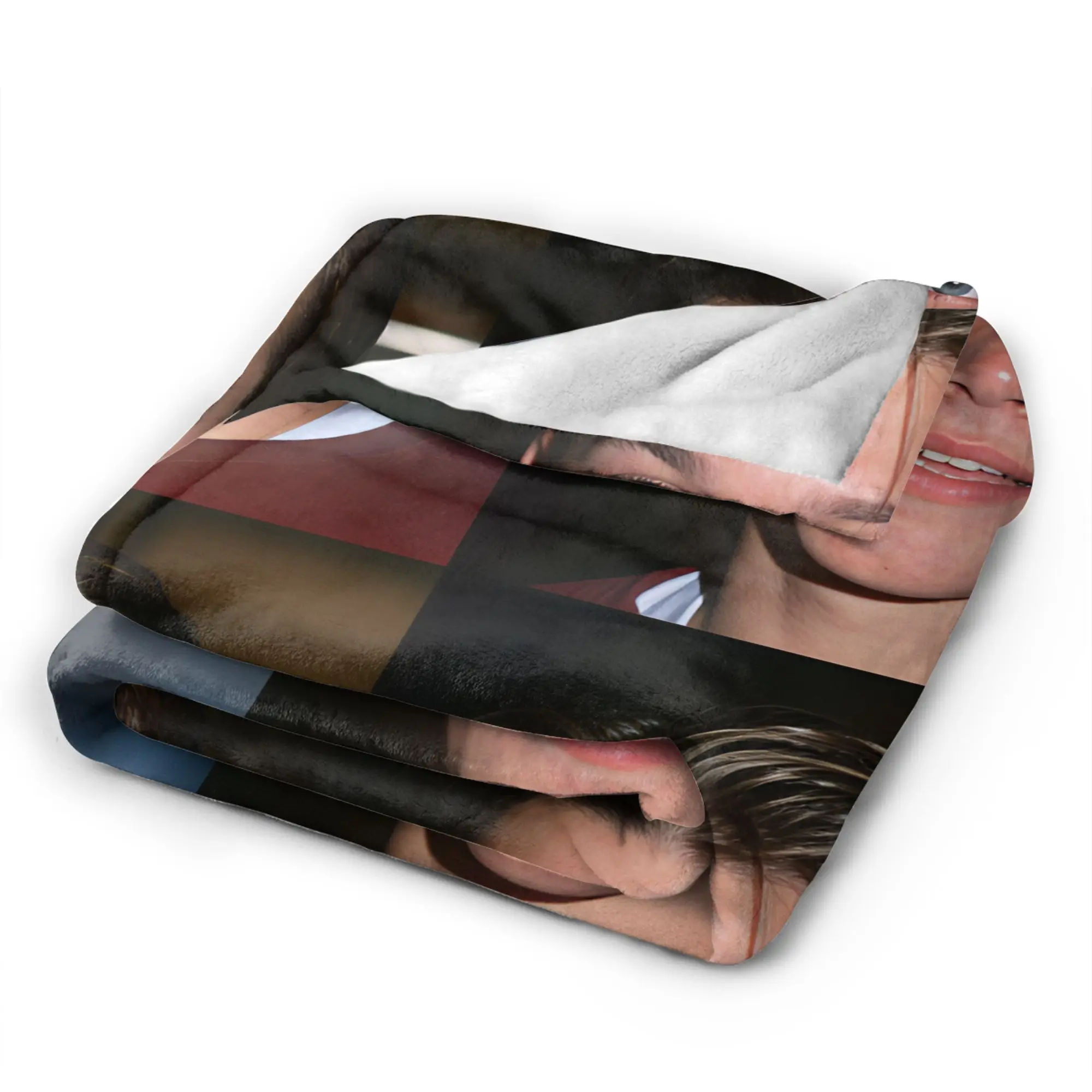 Matt Damon Blanket Winter  Cozy Throw Blanket For Girl Couch Chair Flannel Bedspread Bed Cover
