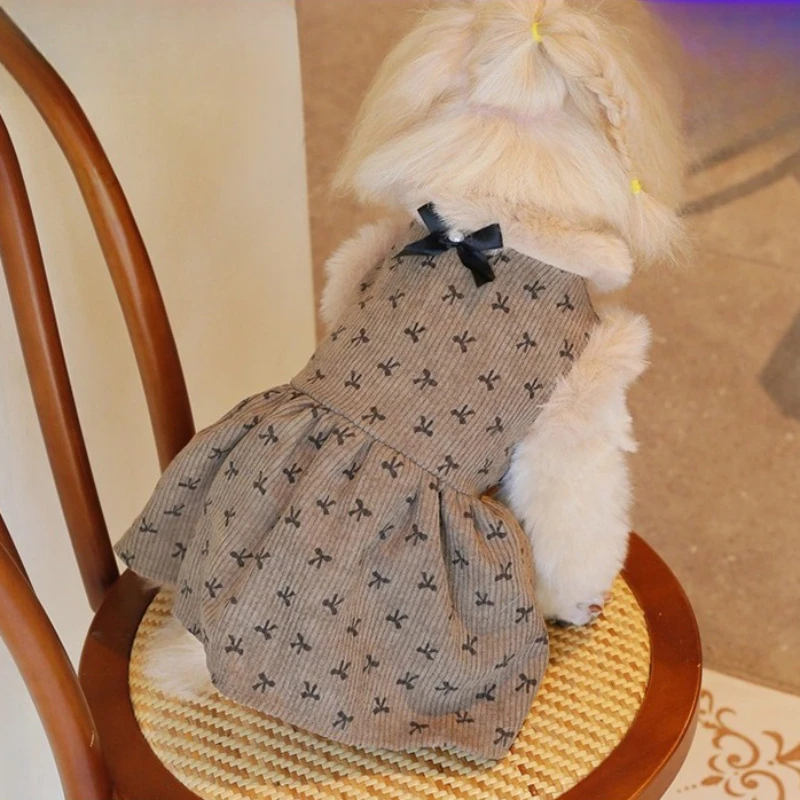 

Cat and dog universal corduroy inner fleece double-layer open-chest dress, suitable for autumn and winter pet dogs New Year