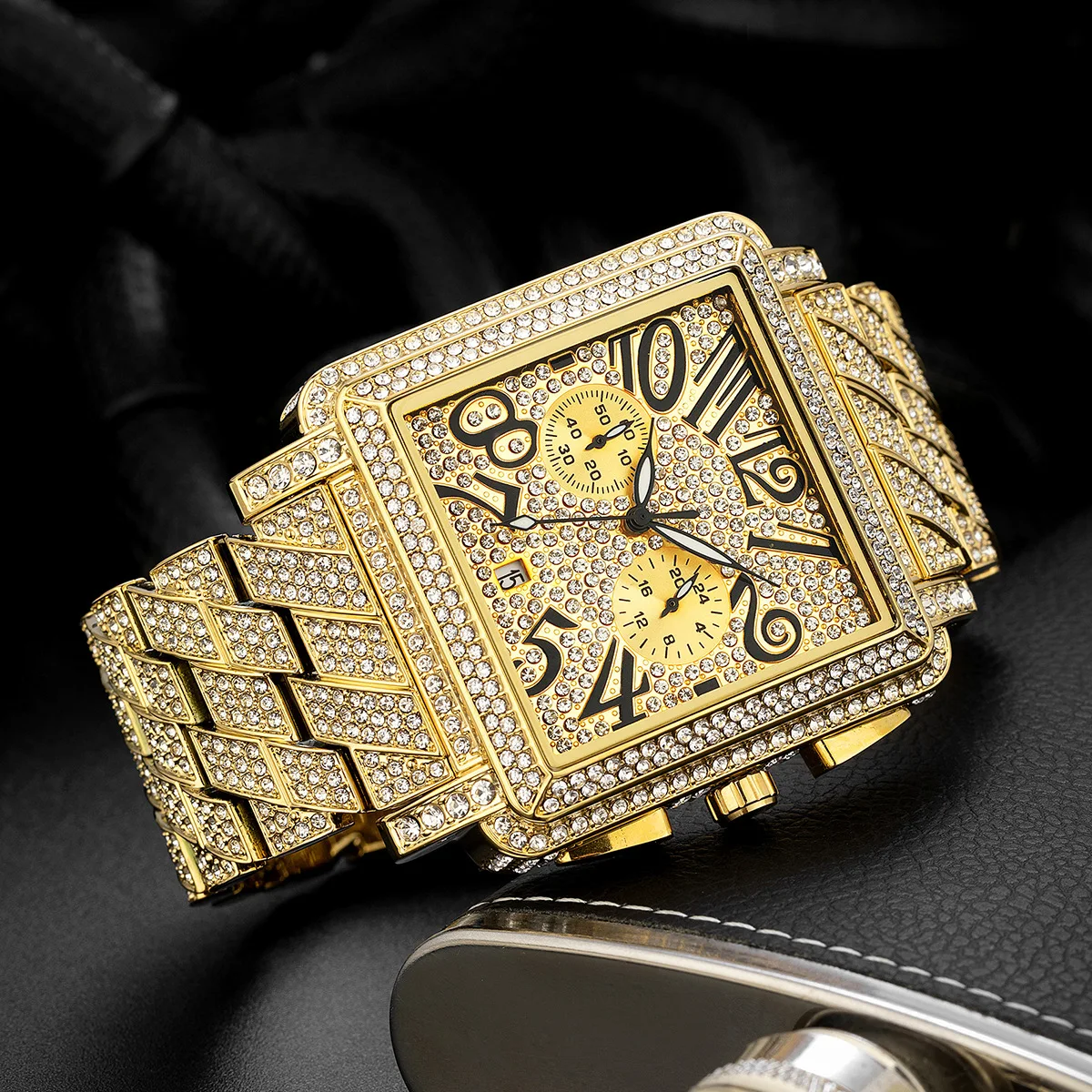 นาฬิกาข้อมือผู้ชายคุณภาพสูง รุ่นหรูหรา ประดับเพชรเต็มหน้าปัด ตัวเรือนทอง ขนาดใหญ่ พร้อมฟังก์ชั่นโครโนกราฟ แสดงวันที่ นาฬิกาควอตซ์ผู้ชาย มี 3 สี
