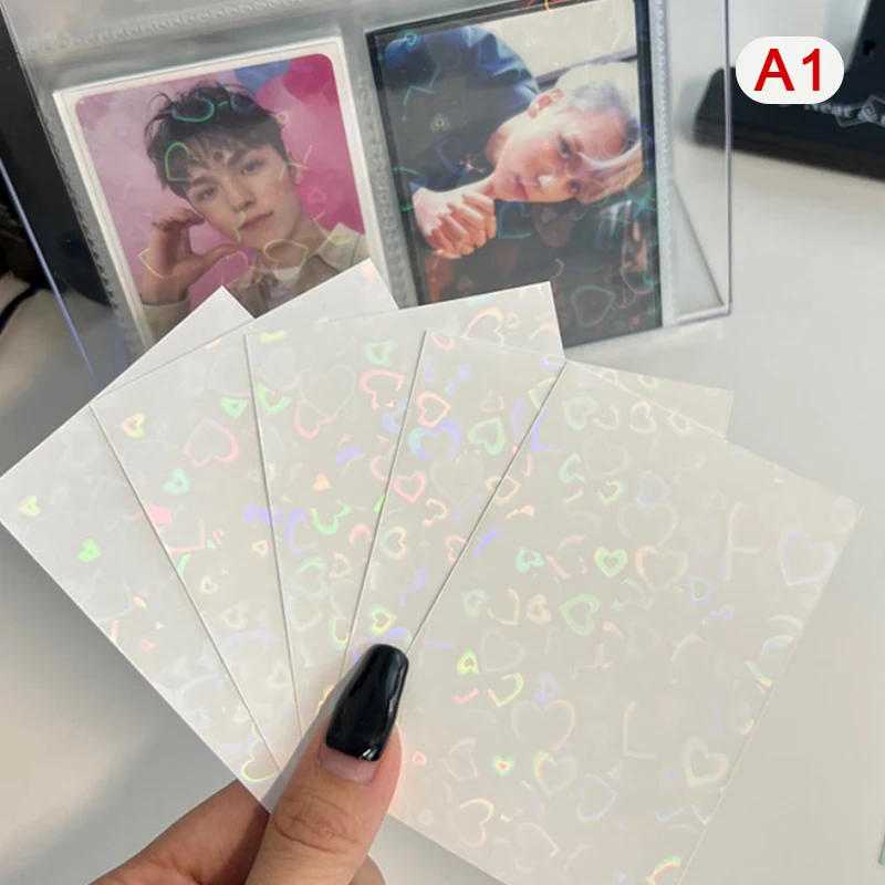 Fundas transparentes para tarjetas Kpop, soporte ostentoso de corazón de 61x91mm para postales, películas de carga superior, Protector de tarjetas de juego para sesión fotográfica, 50 Uds.