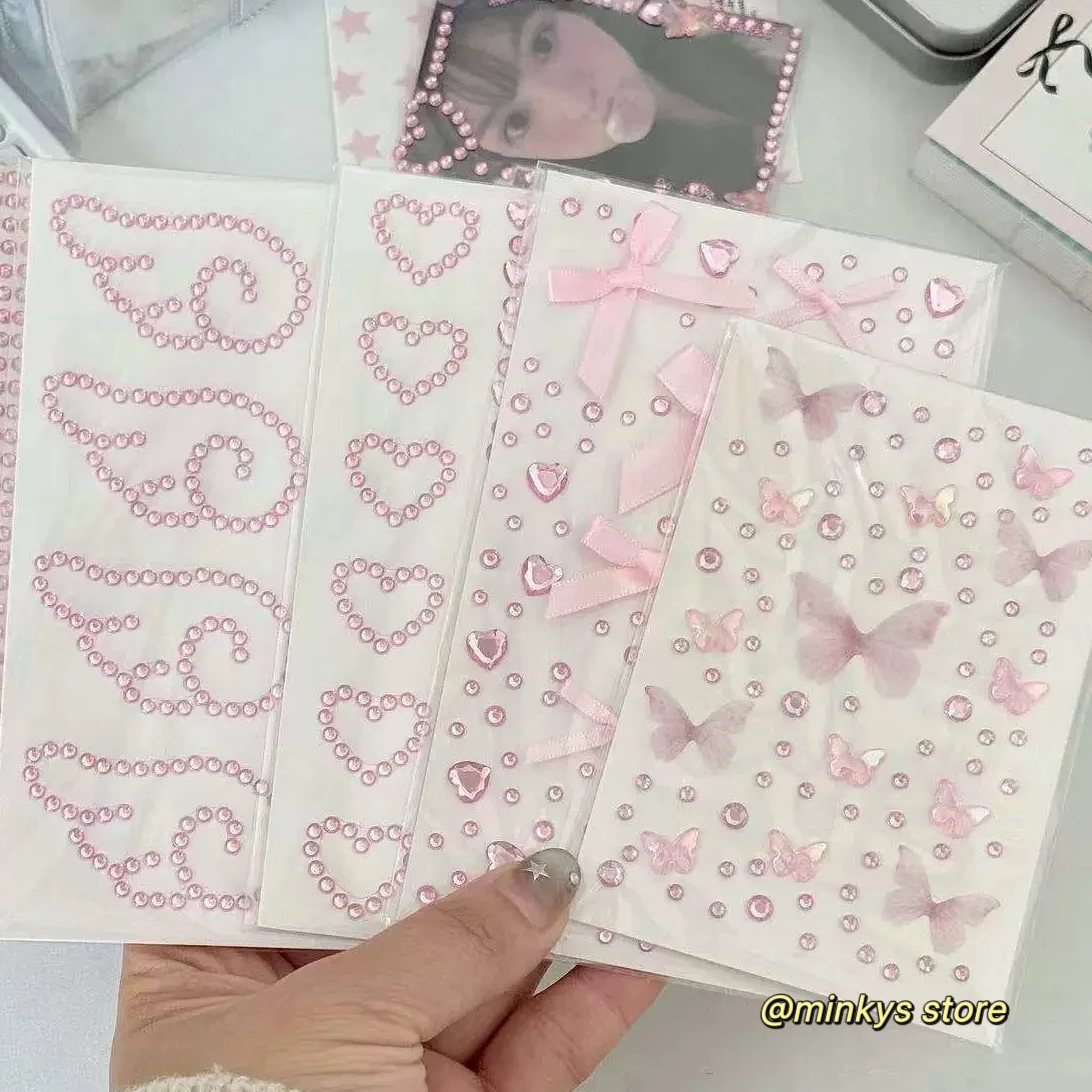 4 Stück/Packung Kpop Fotokarten-Deko-Aufkleber Rosa Silber Strass Engelsflügel Stern Herz 3D-Aufkleber Glitzernde DIY Scrapbooking-Sticker