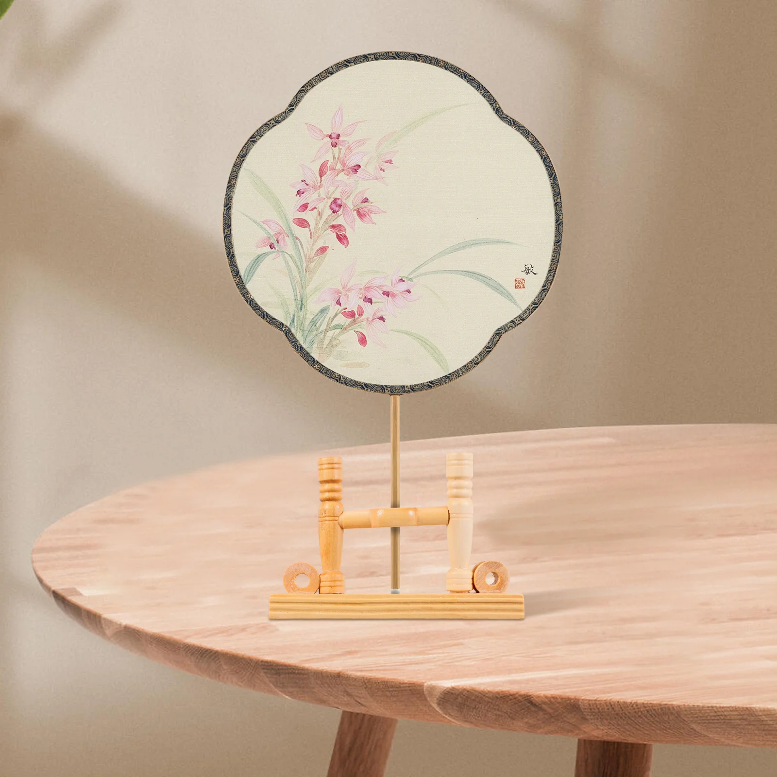 

2Pcs Gongshan Fan Stand Sturdy Wooden Round Fan Holder Decorative Display Rack for Chinese Japanese Folding Fans Home Bedroom