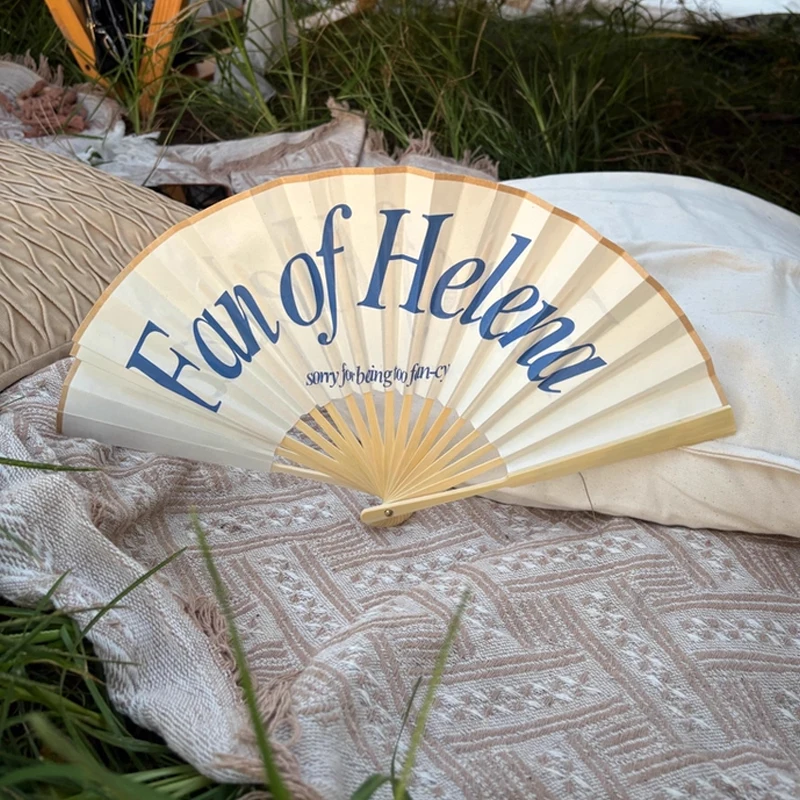 مروحة إعلانية مخصصة مع ورق فني صيني مصنوع يدويًا ورق QR من نسيج الحرير وشعار مطبوع مروحة ترويجية فريدة من نوعها #2