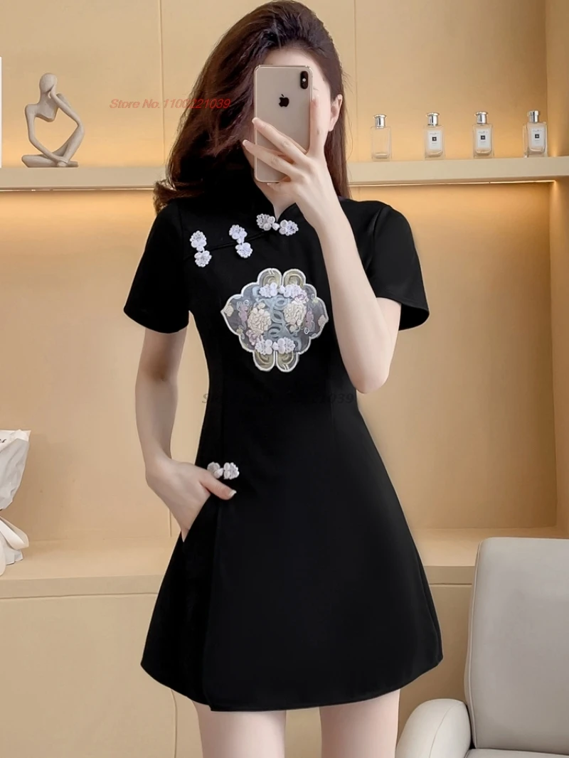 

2025, китайское сексуальное платье для ночного клуба, банкетное Ципао, национальное платье Cheongsam с цветочной вышивкой + шорты, рабочее платье в восточном отеле, спа