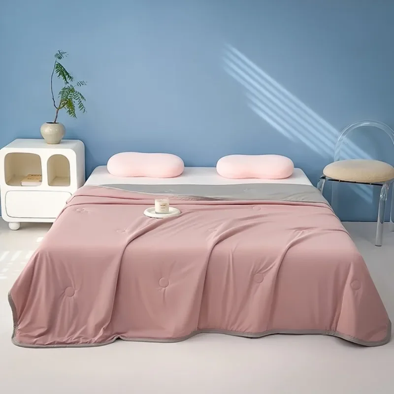 

2025 new class A Japanese cooling technology ice cream mica cooling silk summer quilt air conditioner quilt skin cool