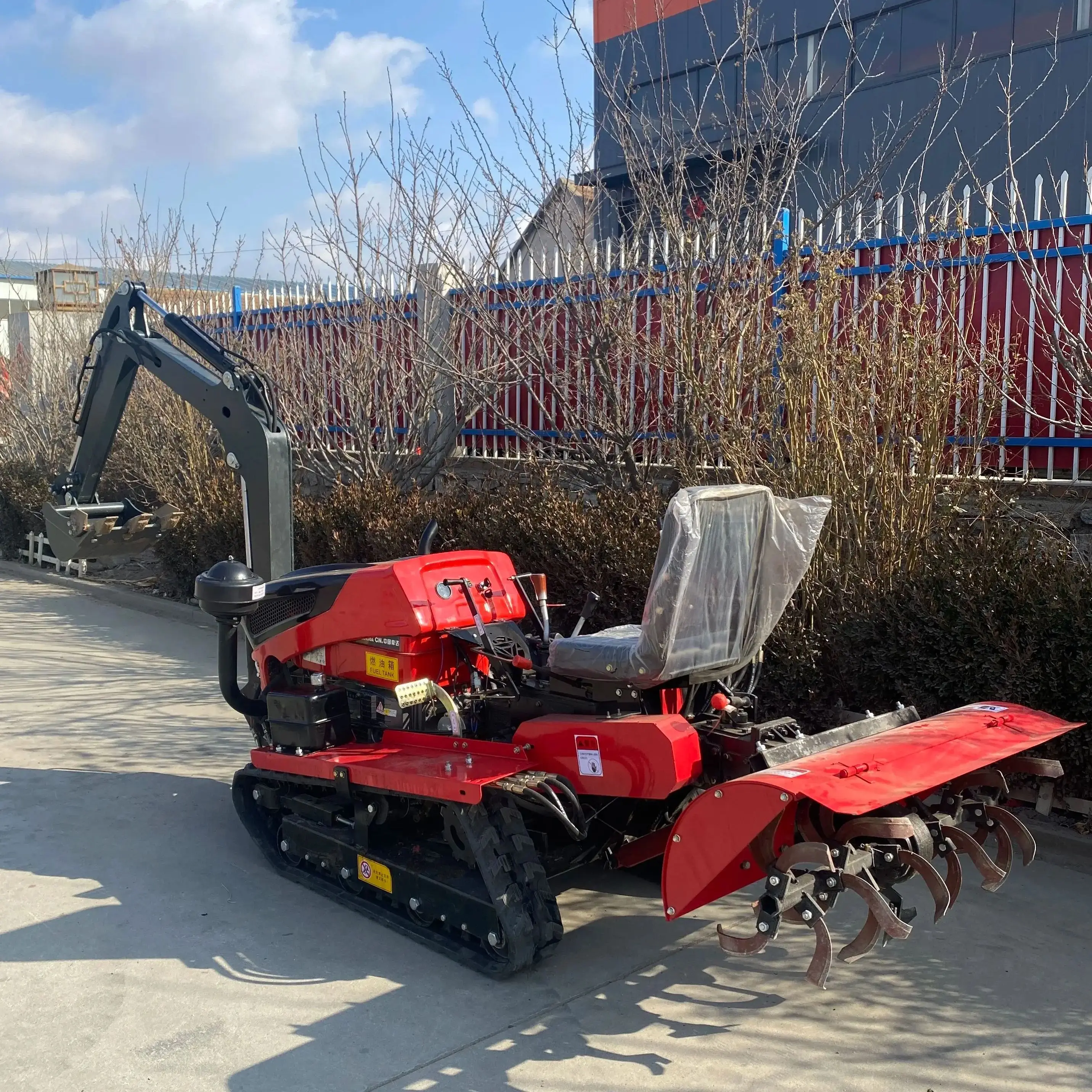 

Customized With Excavator 22HP Tiller Crawler Tractor Mini Cultivator For Potted Fruit Seedling Base