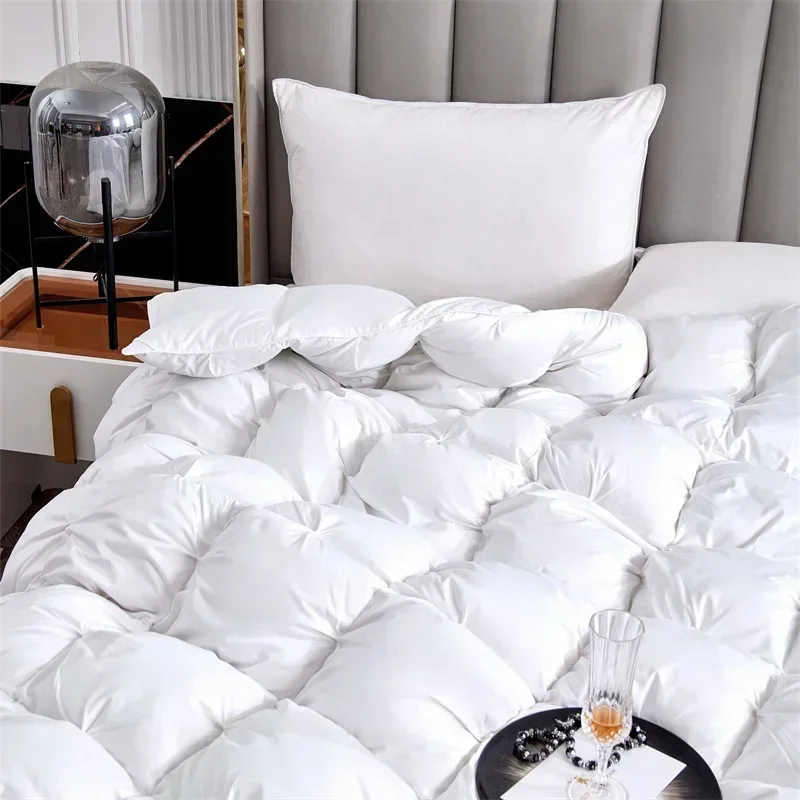 Luxury 100% White Goose Down Duvet Lightweight Fluffy Warm Queen King Size Comforter Home Hotel 3D Quilted Winter Quilt Blanket