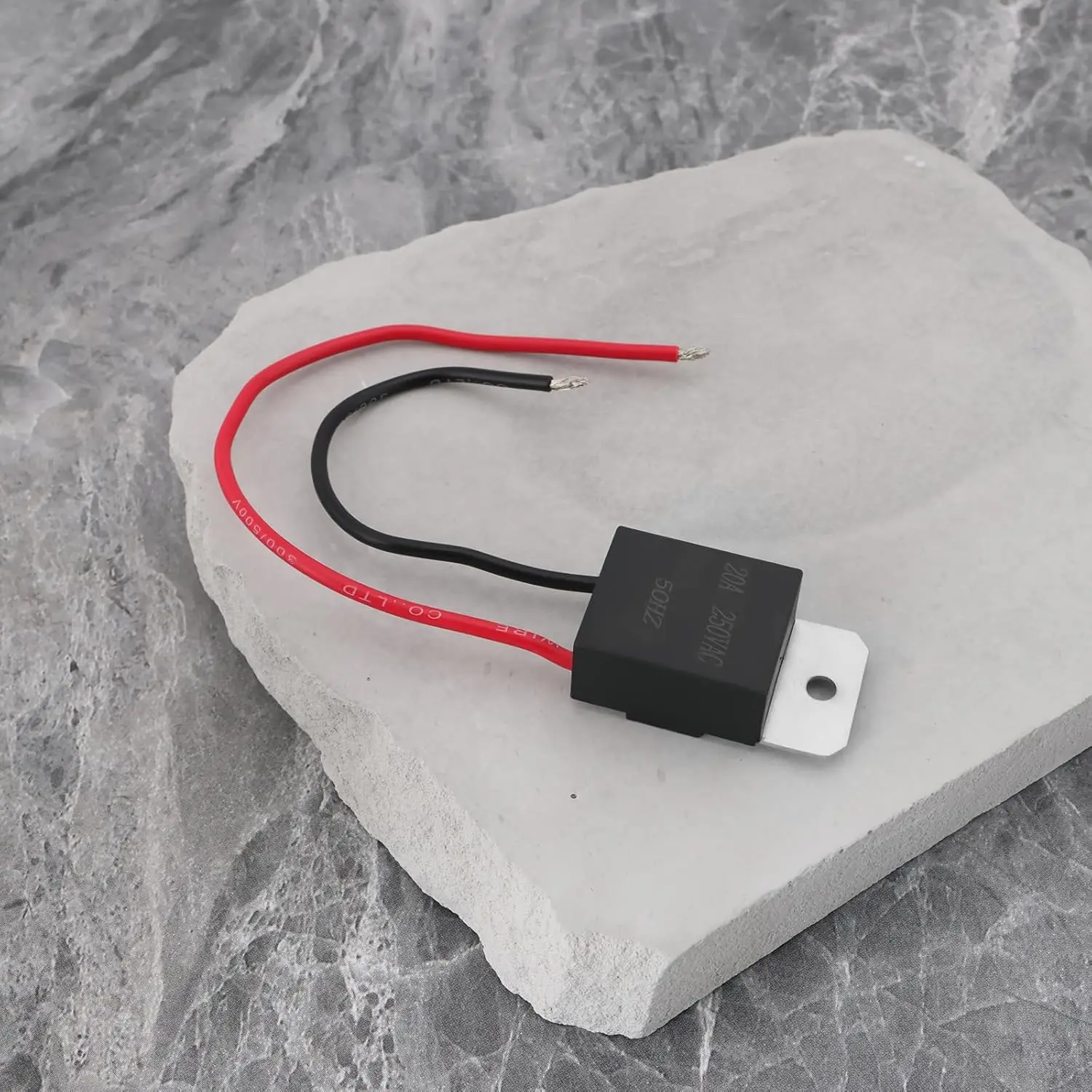 Modul Penggerak Soft Start Alat Bertenaga Tinggi Aksesori Sakelar Soft Start untuk Pengontrol Motor Mesin Pemotong Slot 250VAC 20A