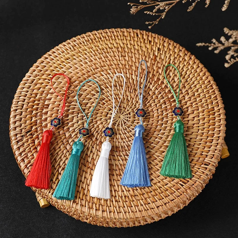 5pcs/lot 6CM Small Plum Tassel Bookmark Headdress Sachet Pendant U Disk Pendant Sachet Fan Pendant