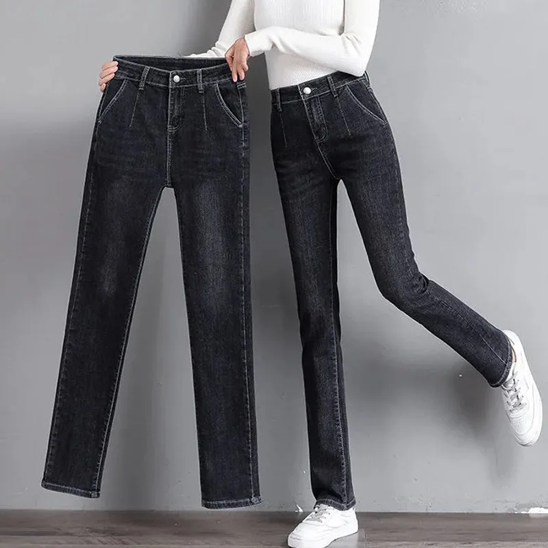 Vintage Women's Straight Jeans Oversized 6xl Casual High Waisted New Korean Fashion Slim Black Denim Pants Pantalon De Mujer